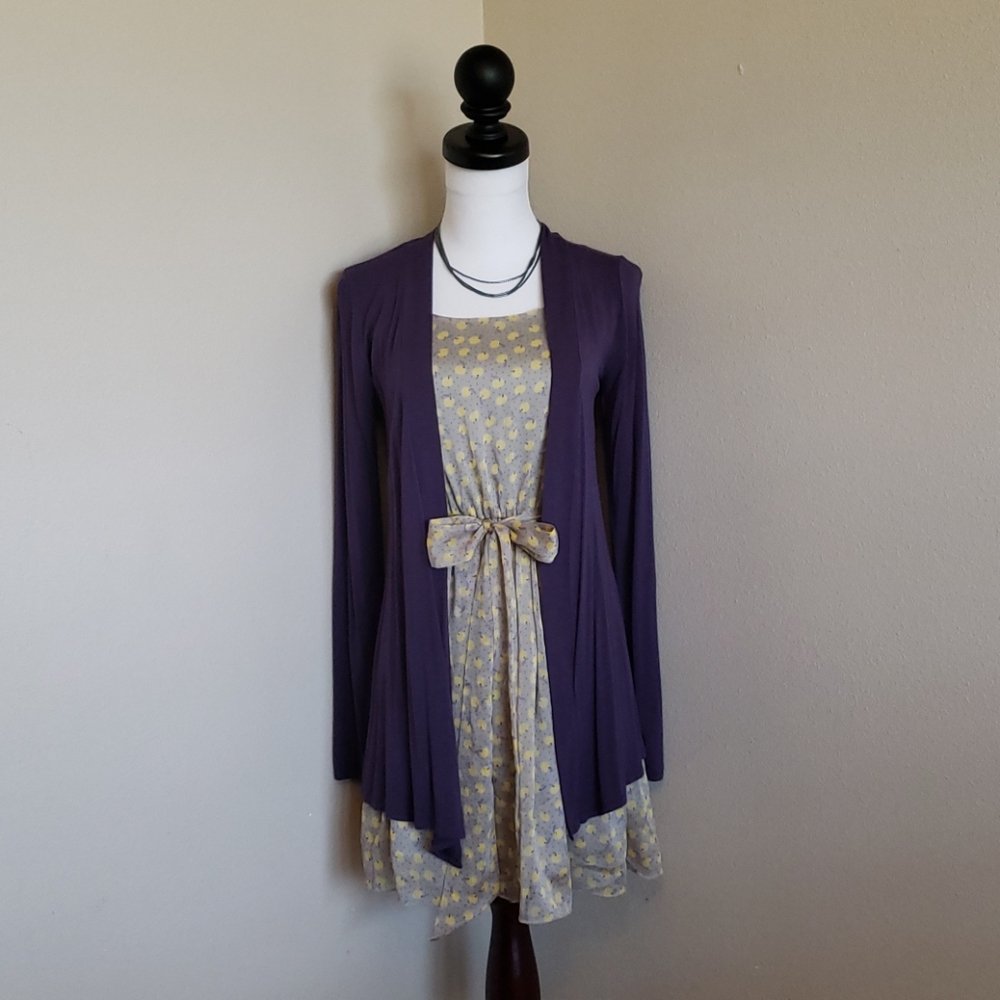 Women's Sleeveless Midi Dress with Yellow Dot Print - Picture 2 of 14